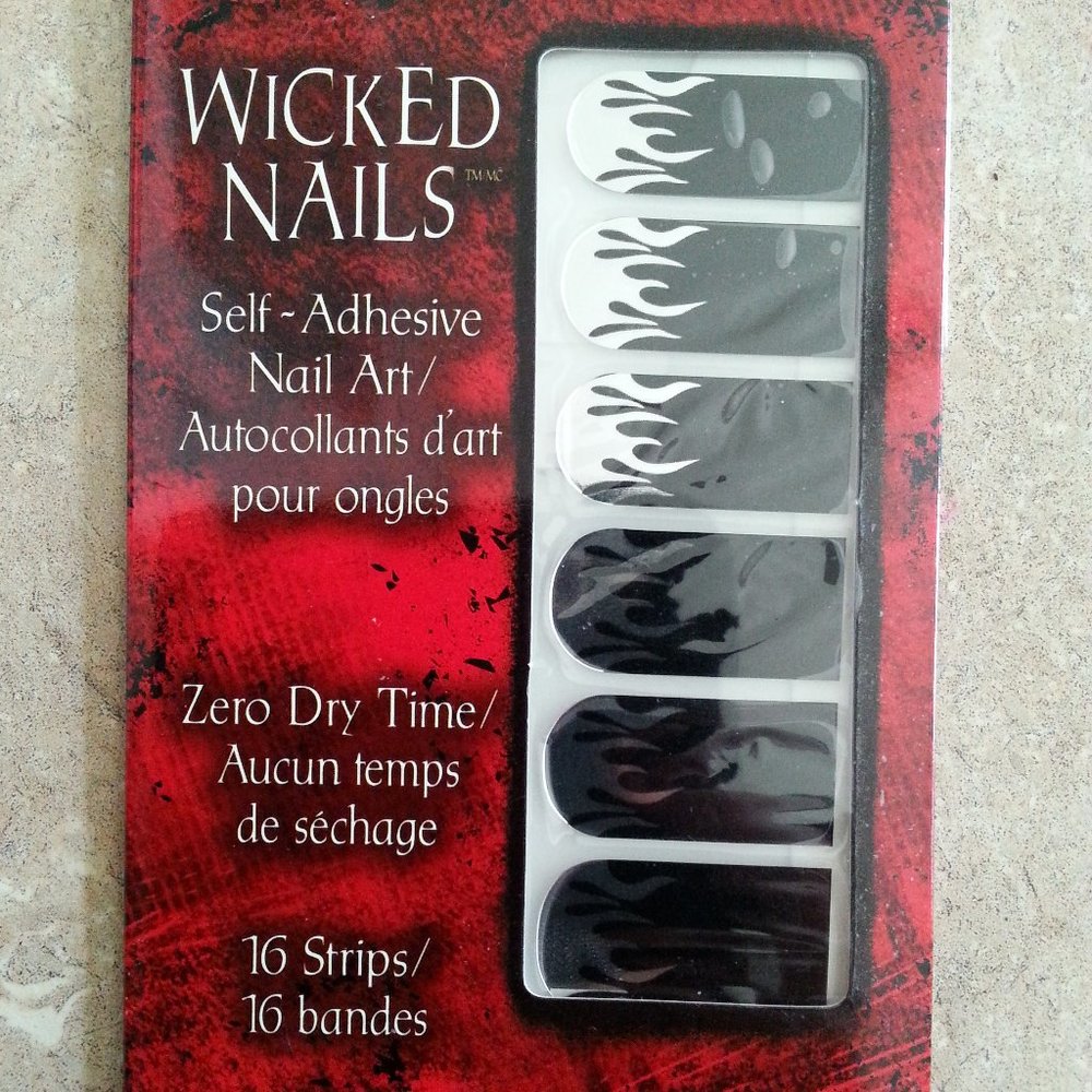 Fantasy Makers Wicked Nails Self-Adhesive Nail Art Black Silver Manicure Sticker